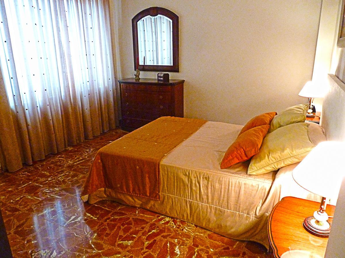 Eduardo Lucena 5, Mezquita Appartement
