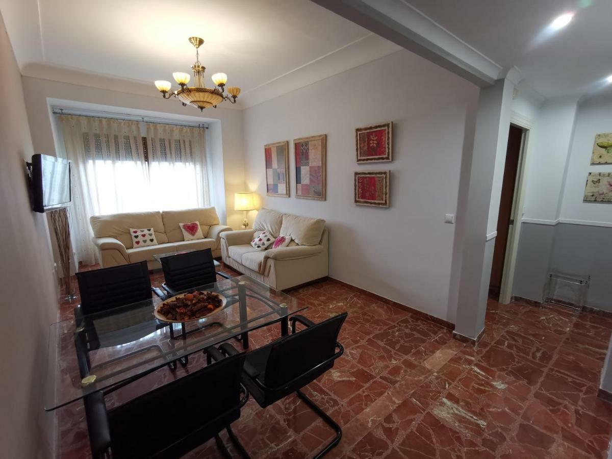 Eduardo Lucena 5, Mezquita Appartement
